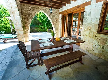 Villa Mylos Villa *